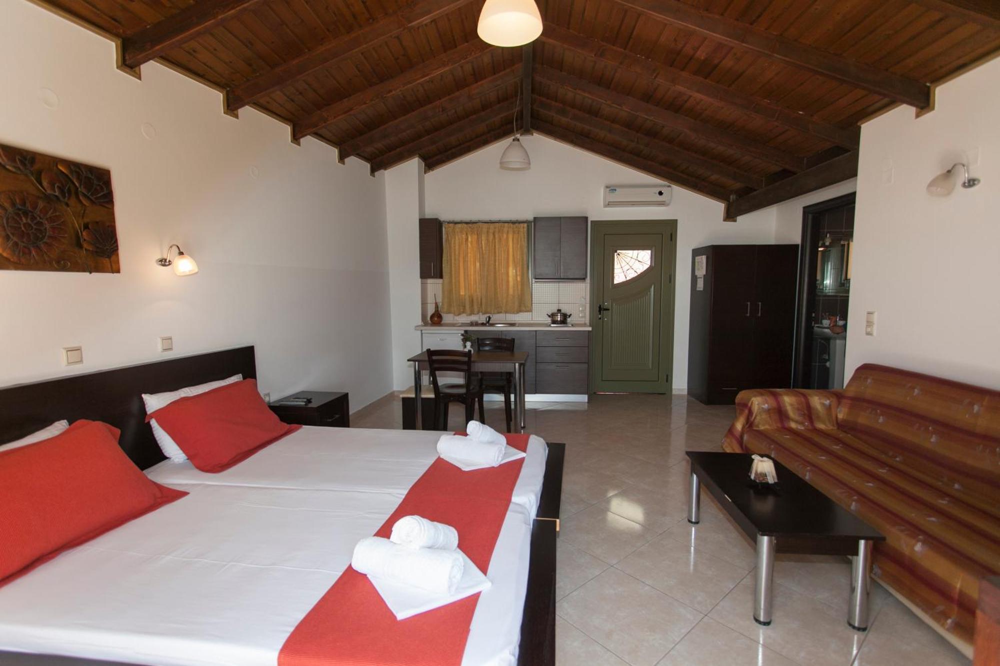 Siarbas Hotel Paralia Vrachou Ngoại thất bức ảnh