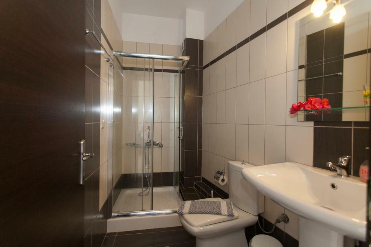 Siarbas Hotel Paralia Vrachou Ngoại thất bức ảnh